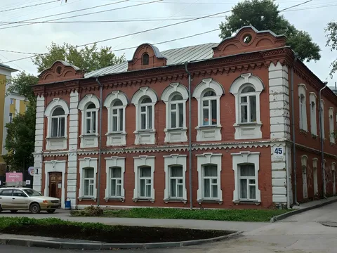 Нескучная экскурсия по купеческим кварталам