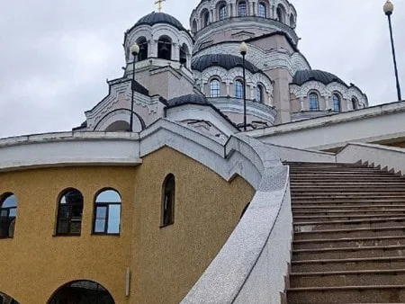 Староверы Сириуса: от раскола до переселения в Имеретинскую низменность