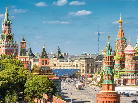 «Знакомая незнакомка» — прогулка по Красной площади и Александровскому саду
