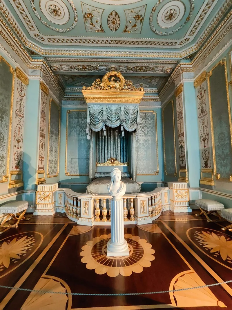 Александр