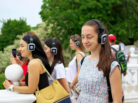 Иммерсивная аудиопрогулка по Казани с Ловцом времени