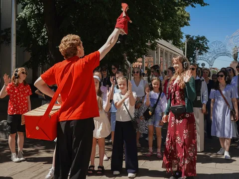 Спектакль-променад «Тайны города Р»