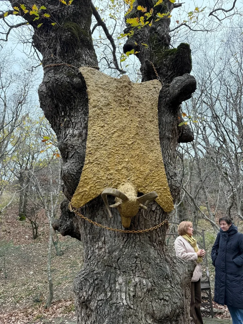 Титов