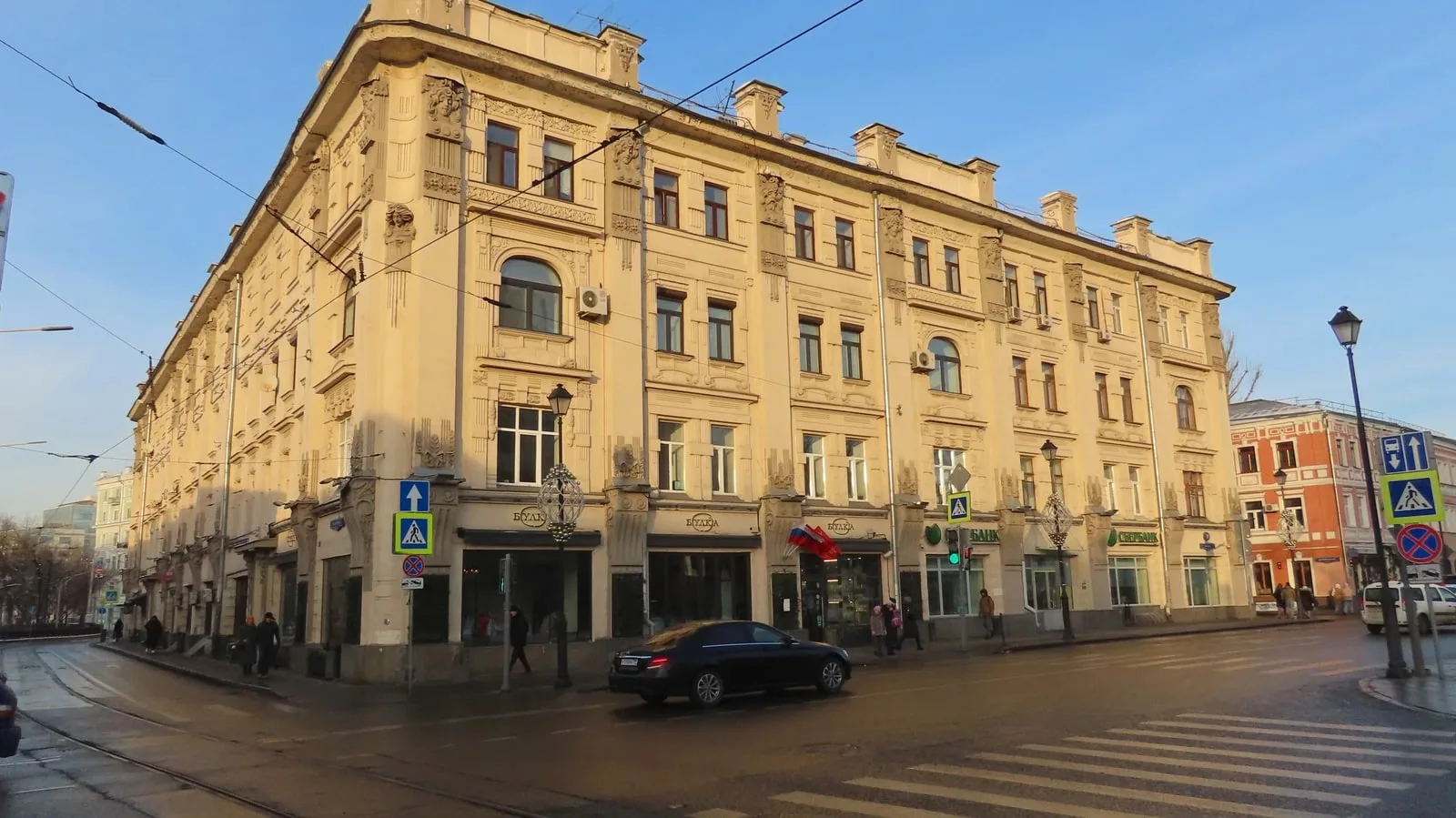 Яузский и Покровский бульвары Москвы: история, архитектура, лица