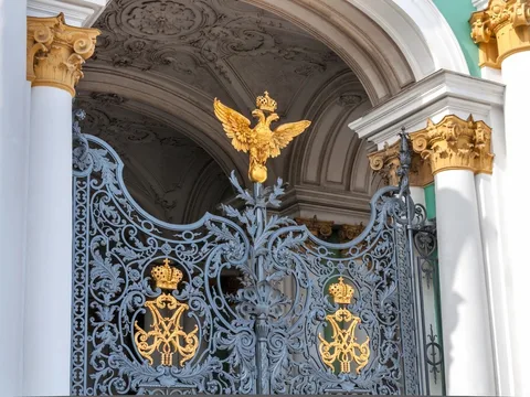 Эрмитаж по вашему сценарию