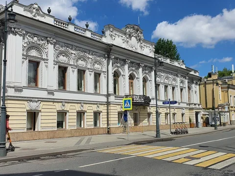 Золотой век Пречистенки