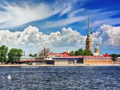 Петербург за 5 часов с посещением тюрьмы, крепости и собора