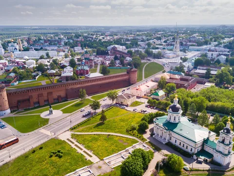Автомобильная прогулка по городу (на транспорте туристов)
