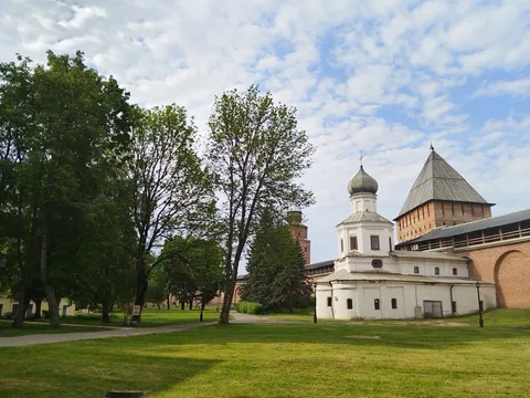 По Детинцу да по Пискупле — театрализованная экскурсия
