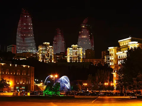 Вечерний Баку