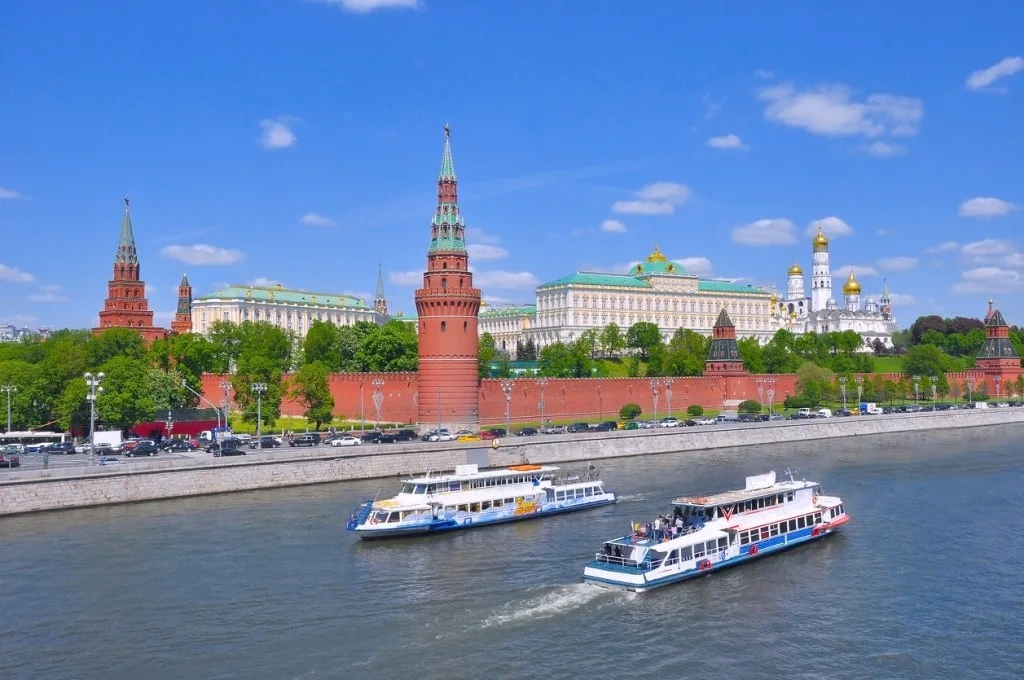 Большое речное путешествие по Москве-реке с ланчем (по желанию)