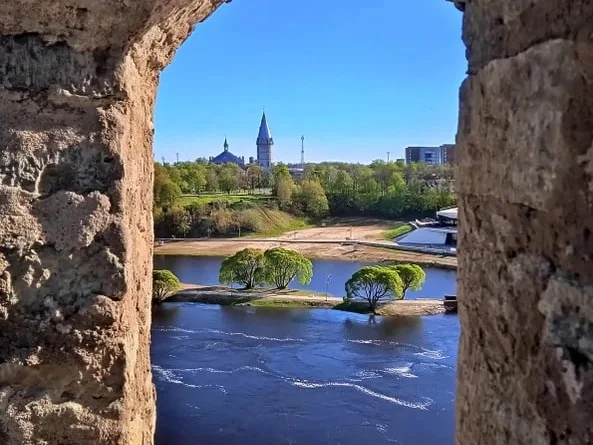 Из Петербурга — в Ивангород, Копорье и другие интересные места