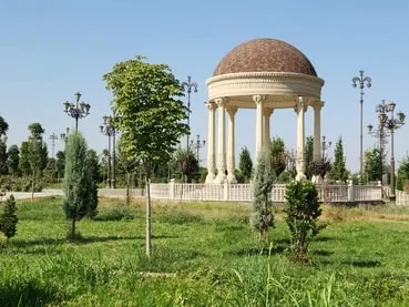 Тёплый приём в Худжанде: первая встреча с городом