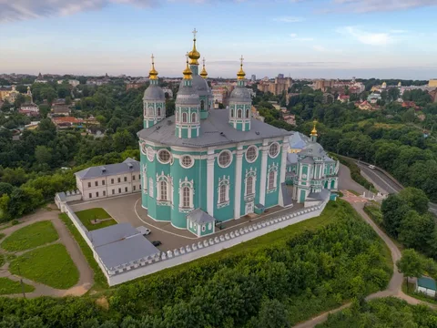 Смоленск: от основания до наших дней