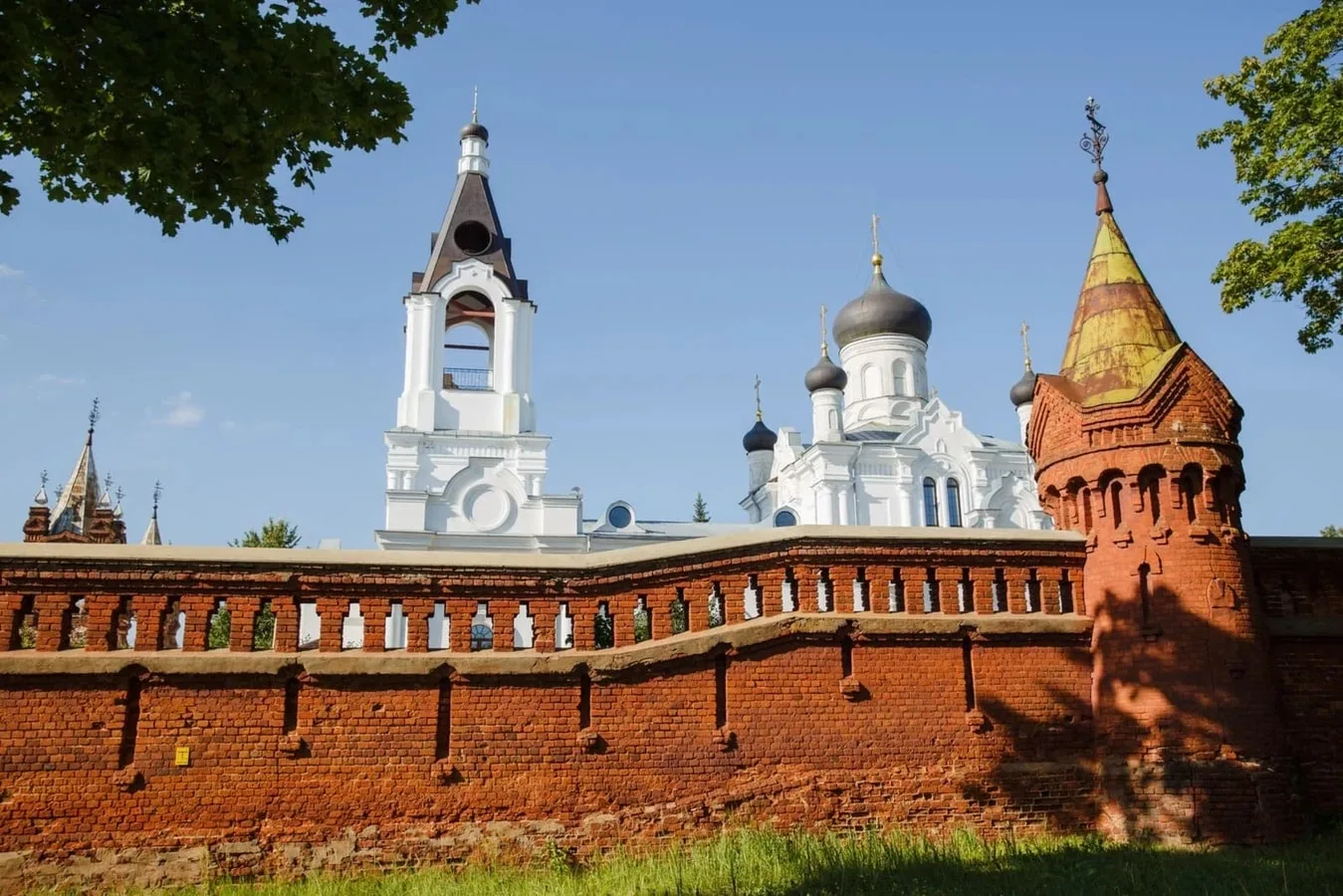 Из Москвы в Егорьевск — к наследию текстильных королей