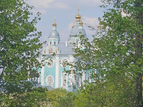 «Взгляд через века»: обзорная экскурсия с посещением Успенского собора