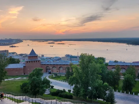 Смесь французского с нижегородским: архитектура, еда, быт