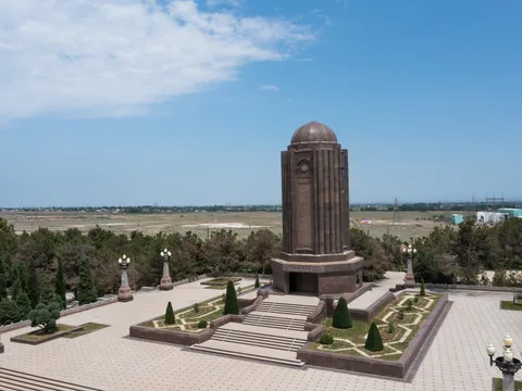 Город сокровищ — Гянджа