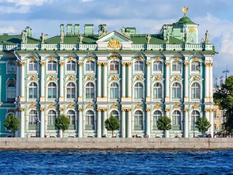 По залам Эрмитажа