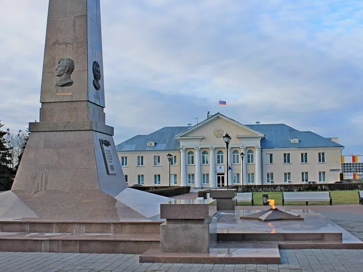 От провинциального городка к промышленному гиганту. Обзорная экскурсия по городу