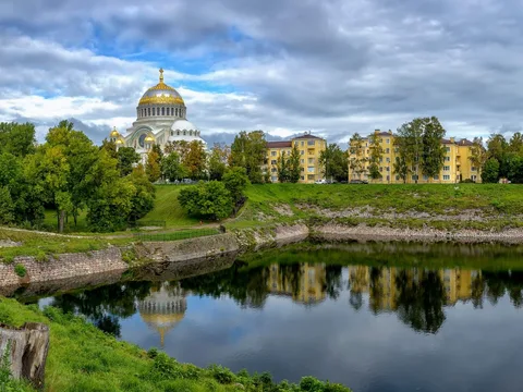 Из Санкт-Петербурга в Кронштадт в мини-группе