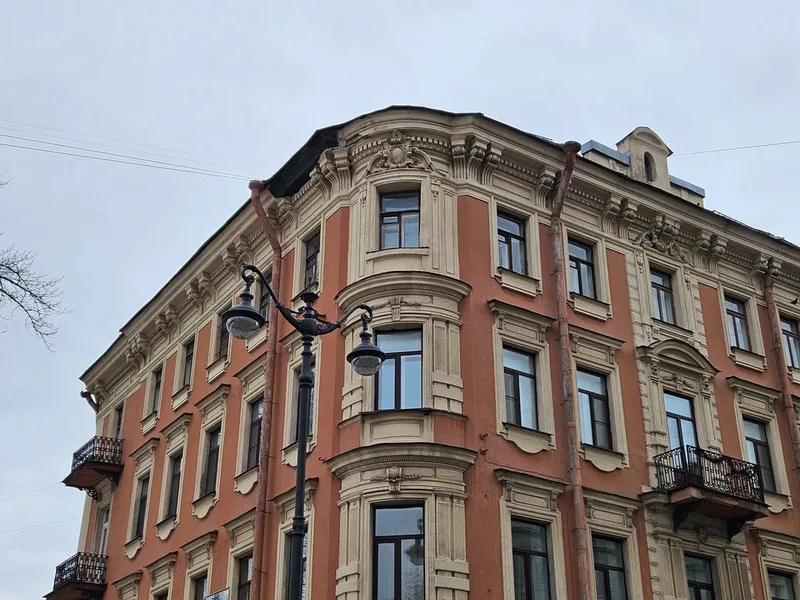 Полина