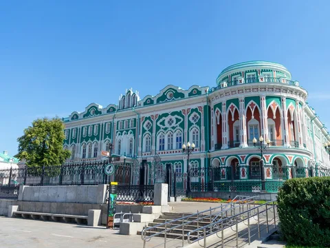 Город малахитовых крыш: экскурсия по центру Екатеринбурга