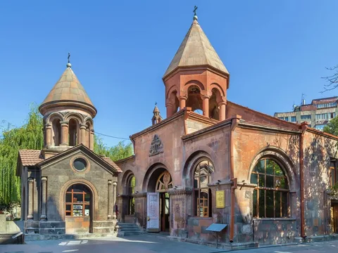 Ереван туристический и нет: увидеть все стороны