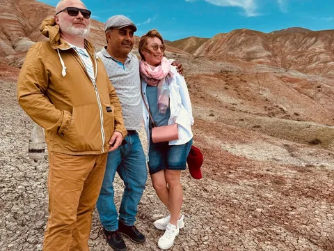 Карамельные горы, розовое озеро, Огненная гора и Бешбармак за один день