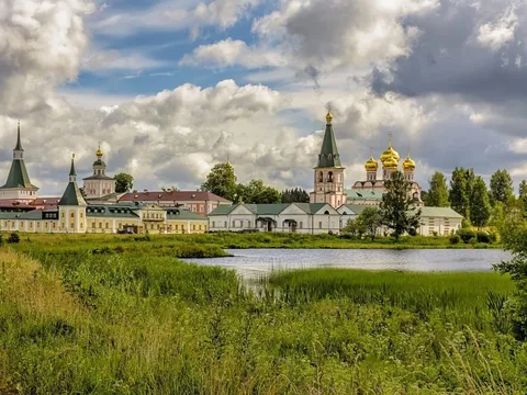 Валдайский Звон: Путешествие к Сердцу России