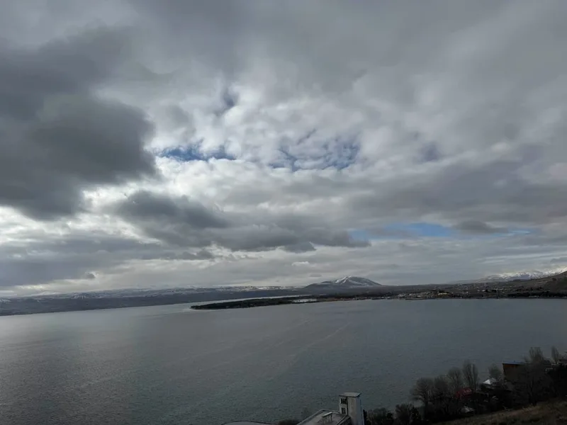 Армен
