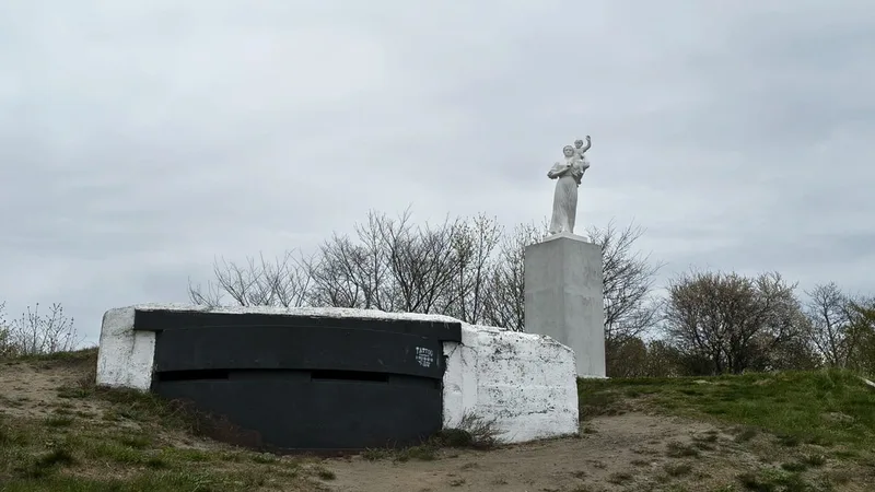 Максим