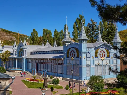 Чарующий Пятигорск — город «горячих вод»