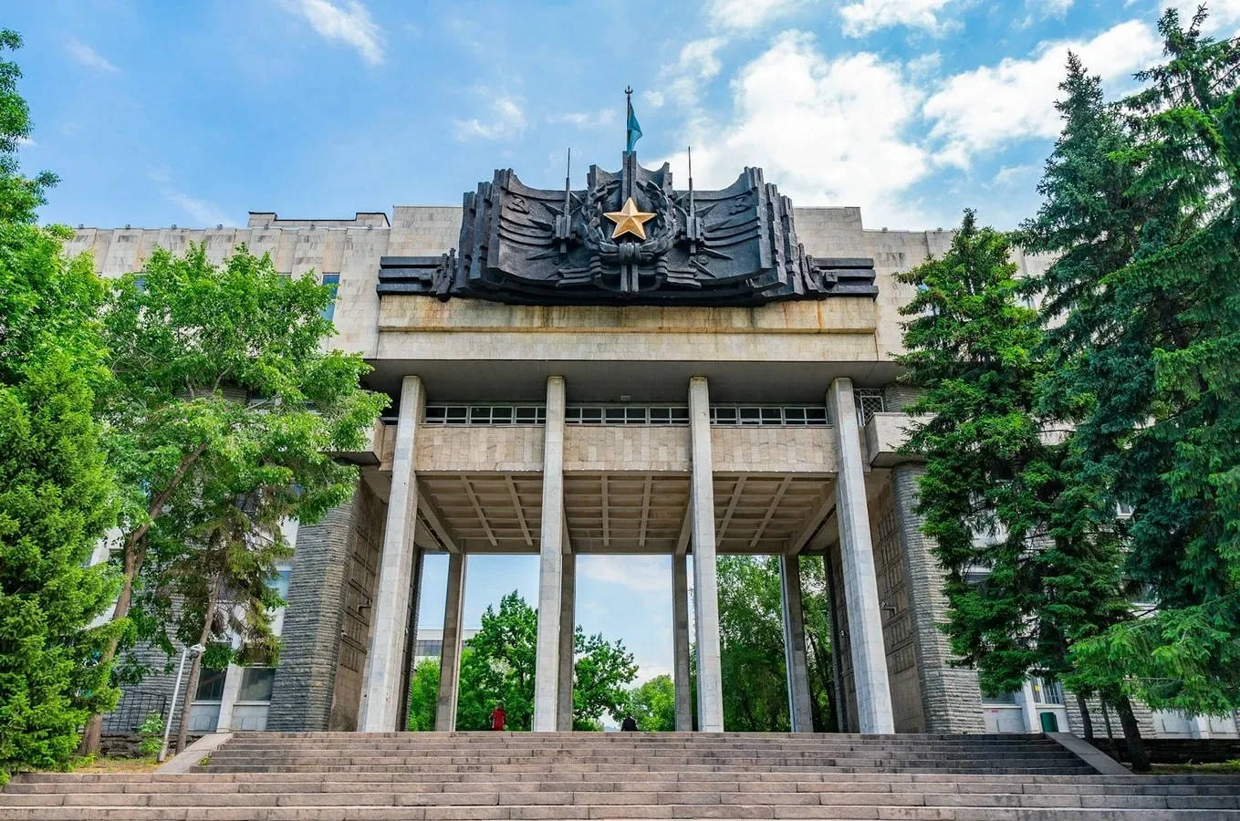История, символы и природа Алматы