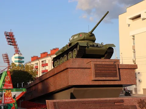 Гомель вечный и непокорённый