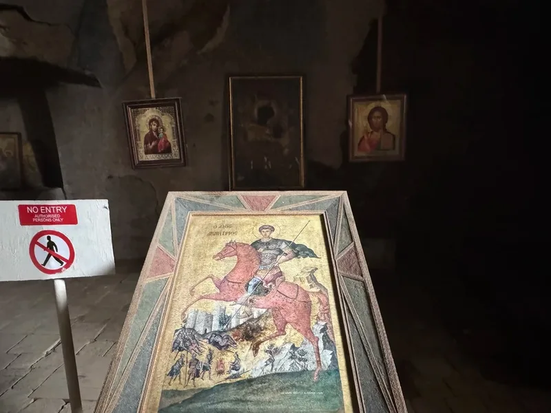 Алекс