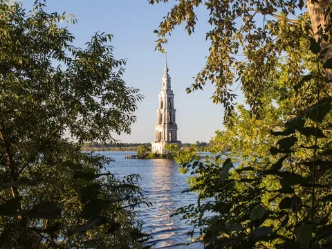 Рыбный день на Волге: из Москвы в Калязин