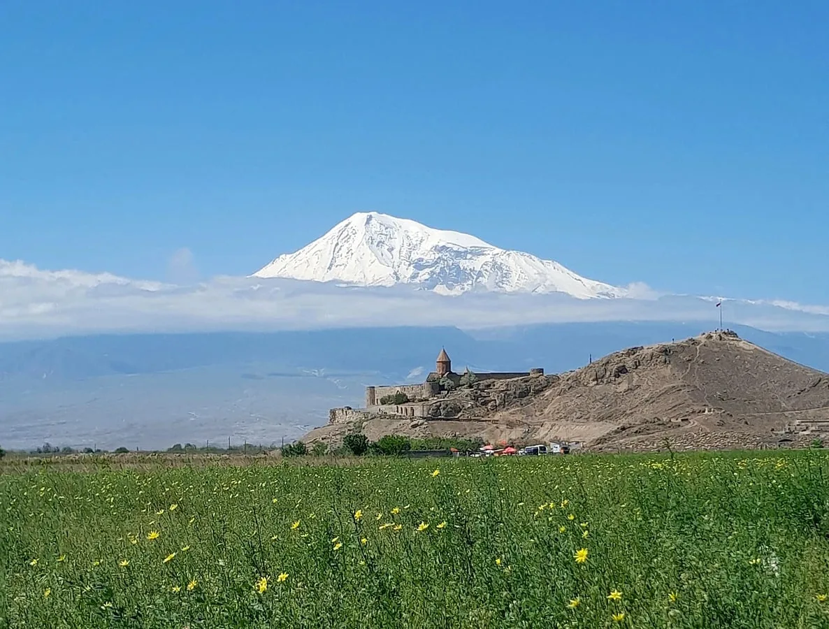Хор Вирап, Нораванк, винное село Арени и кулинарный мастер-класс