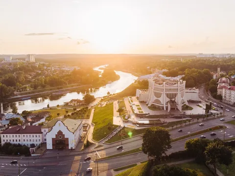Закулисье Гродно: прогулка + посещение старейшего Театра кукол Беларуси