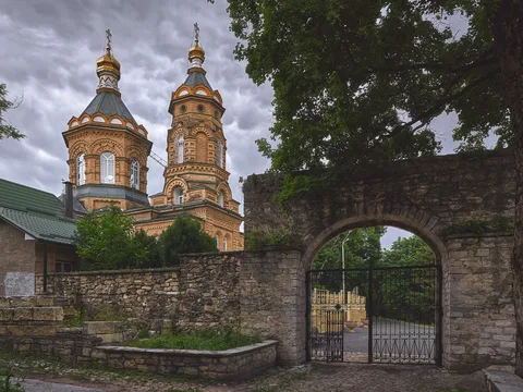 Тайный места и красоты городов — Кухня Кавказа и термальные источники