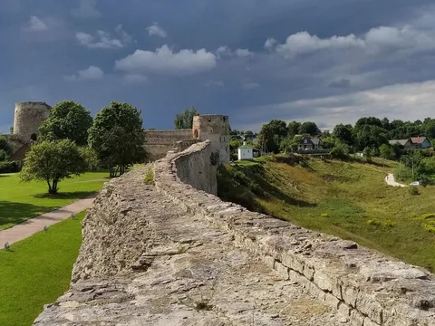 Древняя Русь без тоски: Изборск