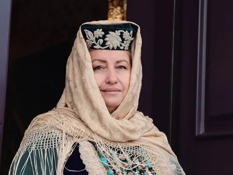 По Тюмени — с потомком старинного бухарского рода