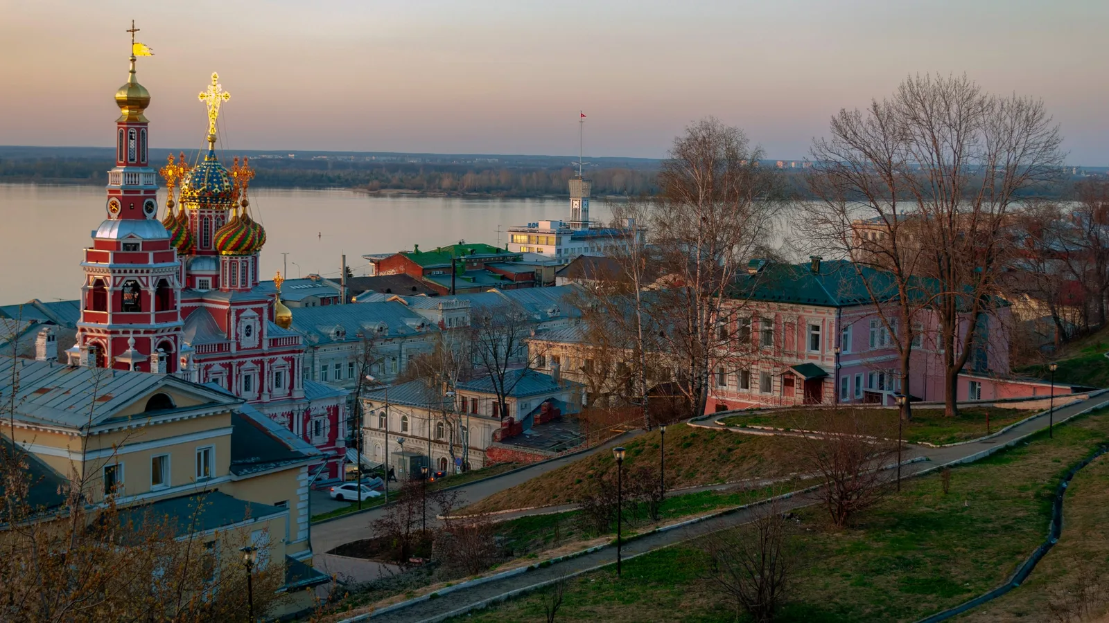 «Пешком по Рождественской»:
