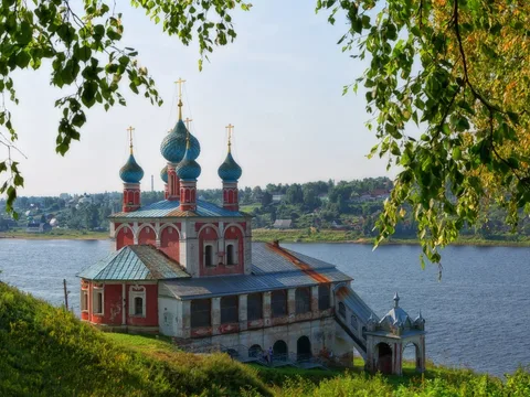Тутаев: два берега, одна история
