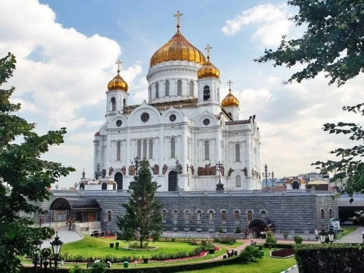 Храм Христа Спасителя и храм Ильи Пророка в Обыденском переулке