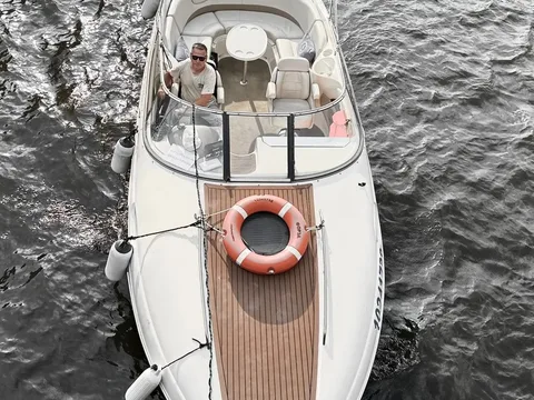 Острова Петербурга. Путешествие на катере повышенной комфортности
