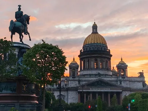Магия вечернего Петербурга