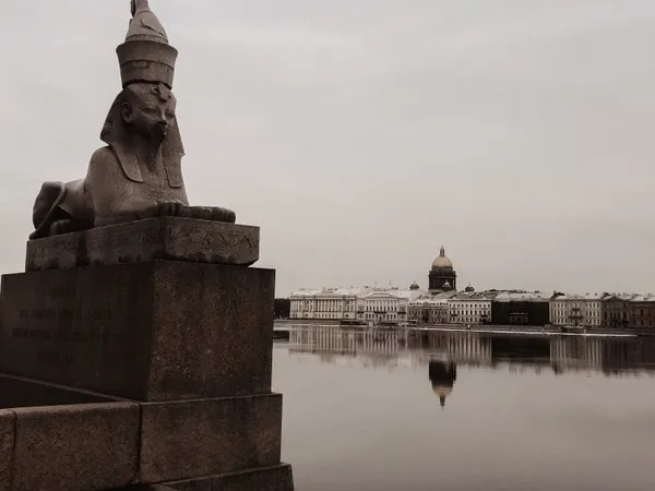 Мистический Петербург и тени прошлого