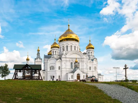 Поездка в Кунгур (без пещеры) и Белогорский монастырь