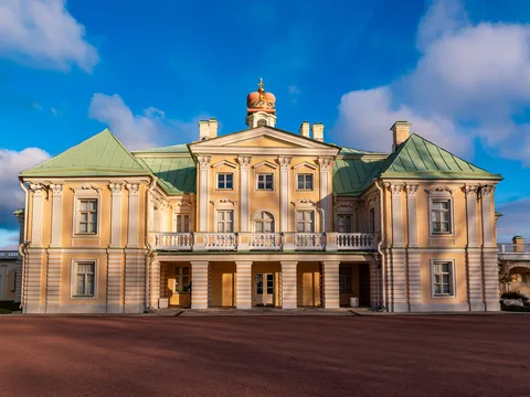 Ораниенбаум — история дворцов и владельцев